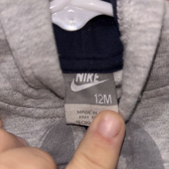 VINTAGE Y2K Nike Embroidered HOODIE & PANTS SET Toddler 12 Month Football - Picture 4 of 6